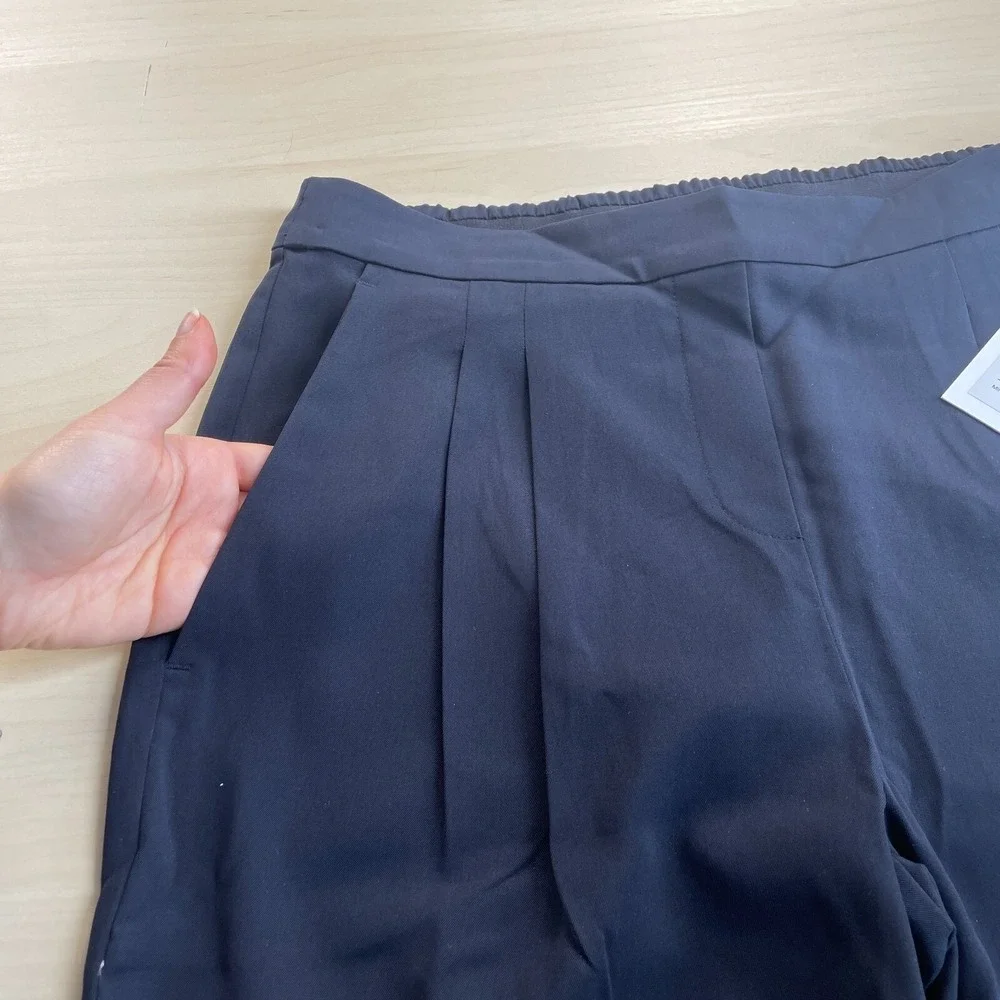 NWT Ministry Of Supply Swift Drape Pants Black‎ Size 4 Pleated Lightweight